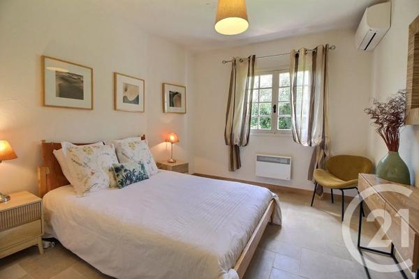 Maison à vendre  7 pièces - 200 m 2   LE BAR SUR LOUP  - 06