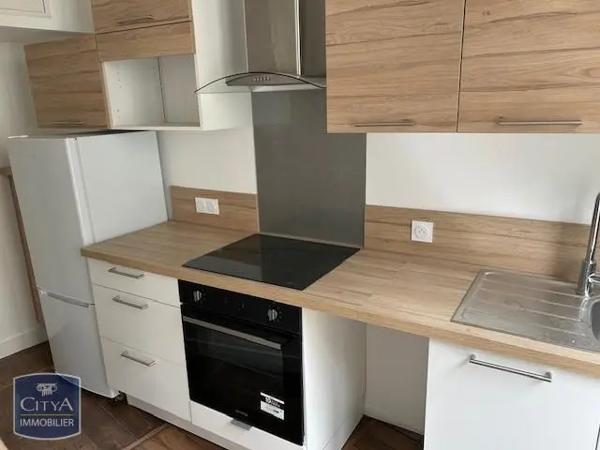 Appartement à louer 2 pièces 45.75m² Bourges (18000)