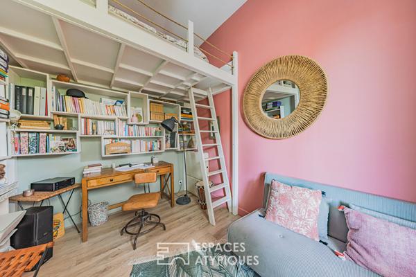 Ancienne longère revisitée avec piscine et jardin arboré