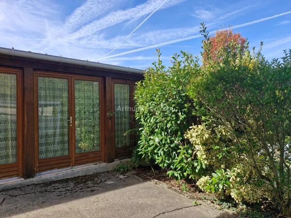 Vente                                                      Maison
                        
                     4 pièces                      79 m2                     à Saint-Fargeau-Ponthierry