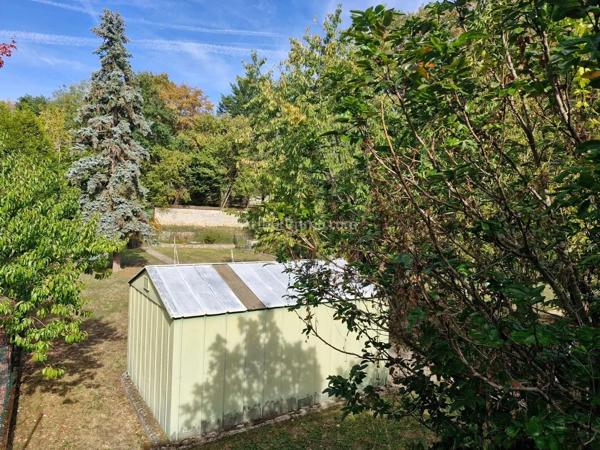 Vente                                                      Maison
                        
                     4 pièces                      79 m2                     à Saint-Fargeau-Ponthierry