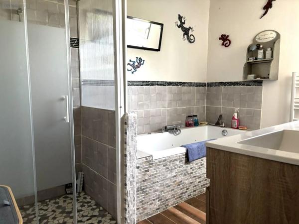 Achat - Maison Landeleau 29530 5 pièces 110 m 2 1111 m 2
