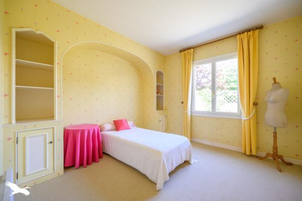 Maison à vendre 514 500 € L'Houmeau 6 p 153 m² DPE D