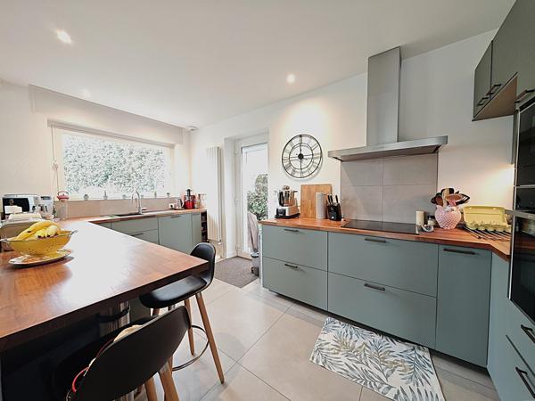 Maison à Vannes, 56000 - 7 pièces 170m²