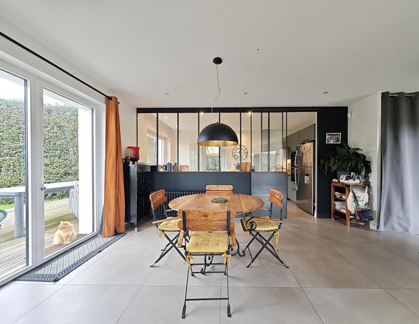 Maison à Vannes, 56000 - 7 pièces 170m²