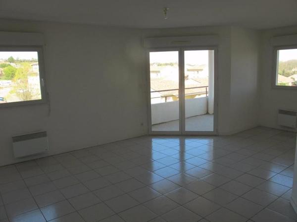 Appartement à vendre 93 415 € Carcassonne 3 p 64 m² DPE C