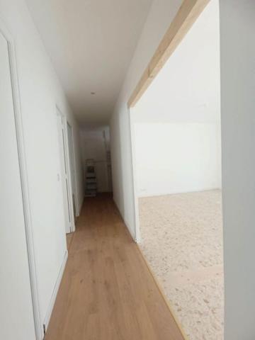 Maison Saint Chamas 4 pièce(s) 80 m2 avec JARDIN ET COURS