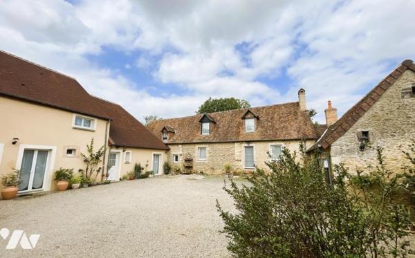 Belle propriété rurale de 357m² habitable avec dépendances et gite de 12 personnes sur VIVOIN