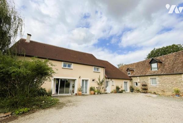 Belle propriété rurale de 357m² habitable avec dépendances et gite de 12 personnes sur VIVOIN