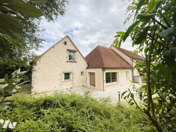 Belle propriété rurale de 357m² habitable avec dépendances et gite de 12 personnes sur VIVOIN