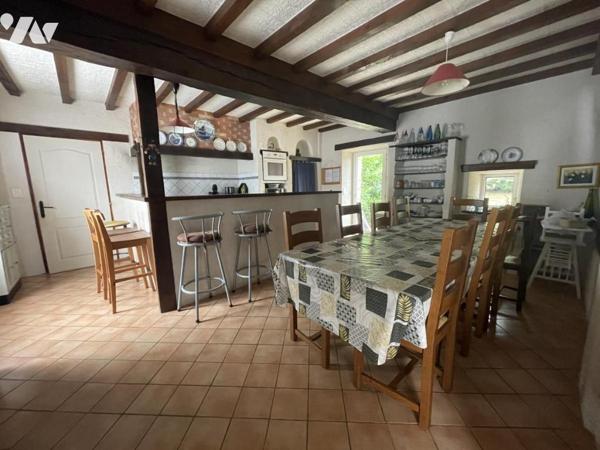 Belle propriété rurale de 357m² habitable avec dépendances et gite de 12 personnes sur VIVOIN