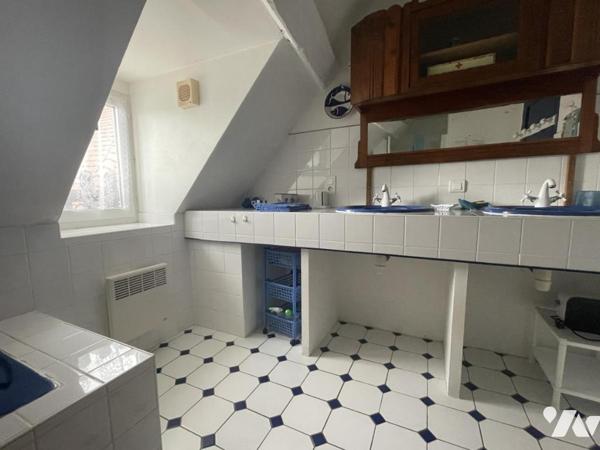 Belle propriété rurale de 357m² habitable avec dépendances et gite de 12 personnes sur VIVOIN