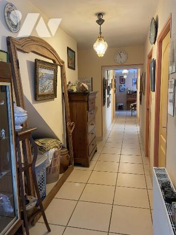 Belle propriété rurale de 357m² habitable avec dépendances et gite de 12 personnes sur VIVOIN