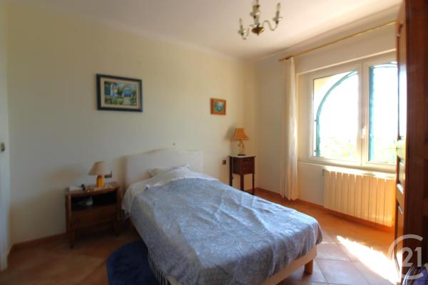 Maison à vendre  5 pièces - 149 m2 ROQUEBRUNE CAP MARTIN - 06