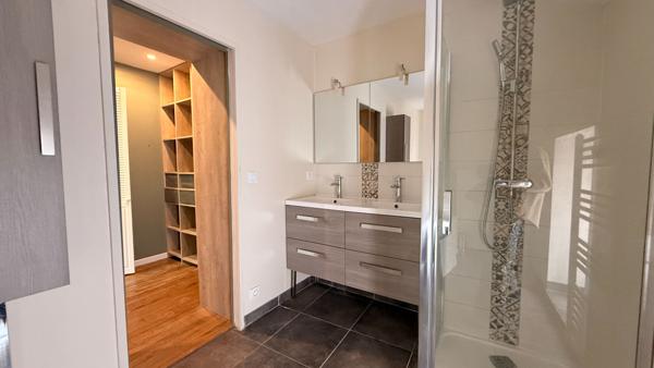 Maison Saint Jean De La Ruelle 152 m2