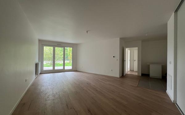 Appartement à vendre    4 pièces • 73,09 m2 Ormesson-sur-Marne