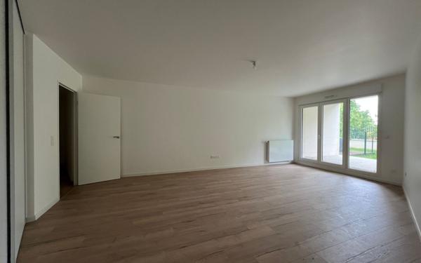 Appartement à vendre    4 pièces • 73,09 m2 Ormesson-sur-Marne