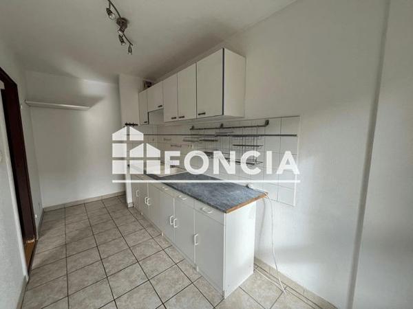 Location Appartement 2 pièces 43.4 m² - 30 RUE STANISLAS Colmar 68000