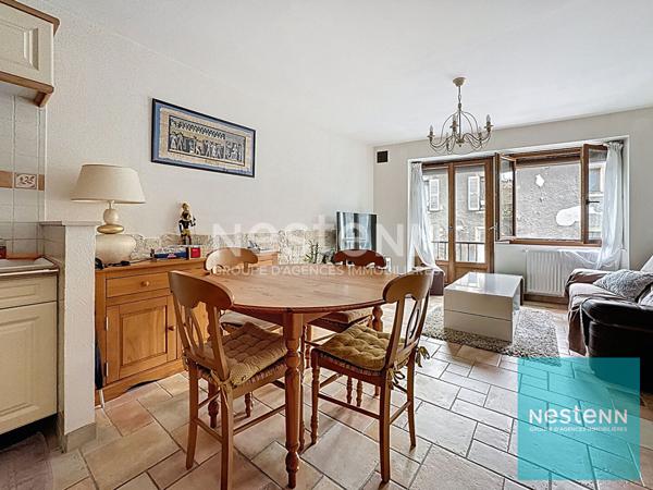 Maison décorée avec goût avec 2 chambres au coeur de Montereau Fault Yonne