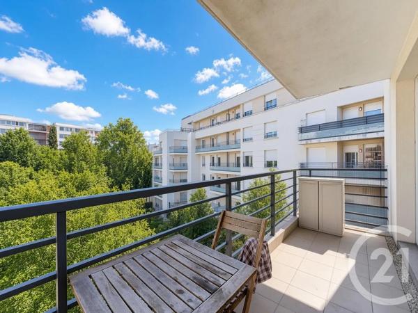 Appartement F3 à vendre  3 pièces - 64,56 m 2   FRESNES  - 94