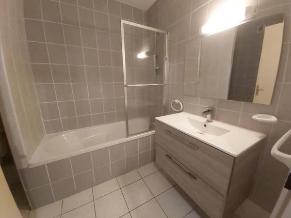 Appartement à louer 2 pièces 40.5m²