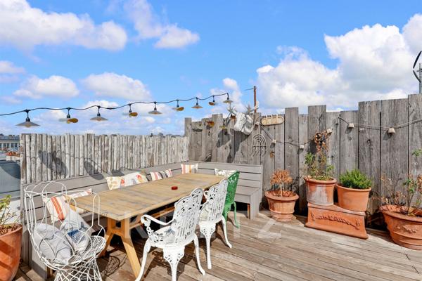 Paris 3e - Haut Marais - Appartement en dernier étage avec terrasses d'environ 60m2 en rooftop