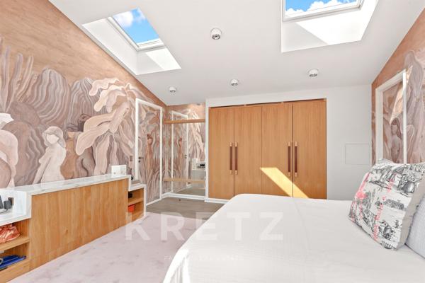 Paris 3e - Haut Marais - Appartement en dernier étage avec terrasses d'environ 60m2 en rooftop