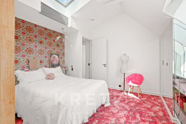Paris 3e - Haut Marais - Appartement en dernier étage avec terrasses d'environ 60m2 en rooftop