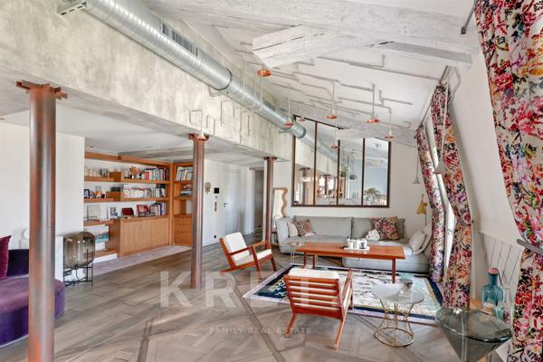 Paris 3e - Haut Marais - Appartement en dernier étage avec terrasses d'environ 60m2 en rooftop