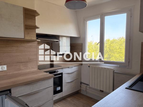 Location Appartement 4 pièces 65.29 m² - Tarbes 65000