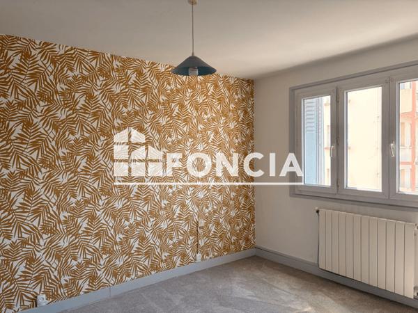 Location Appartement 4 pièces 65.29 m² - Tarbes 65000