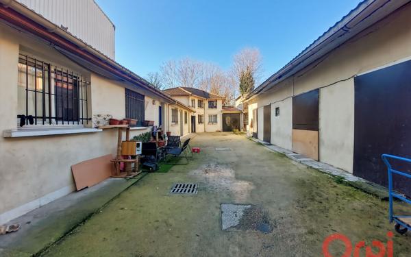 Appartement à vendre    3 pièces •  Saint-Denis