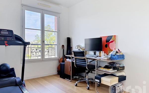 Appartement à vendre    3 pièces • 61,56 m2 Maisons-Alfort