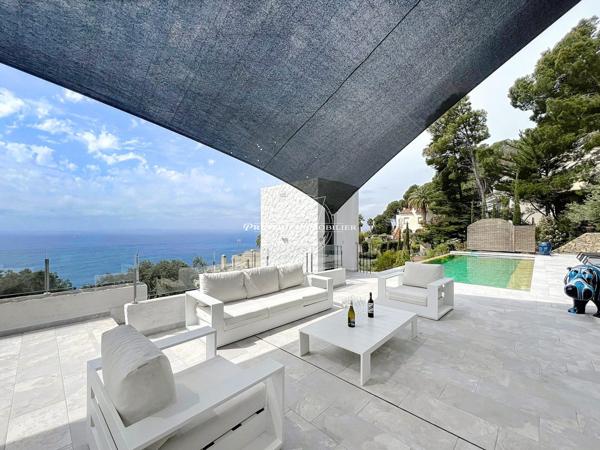 Roses – Somptueuse villa vue mer, 2ème ligne, plage 300m secteur prisé