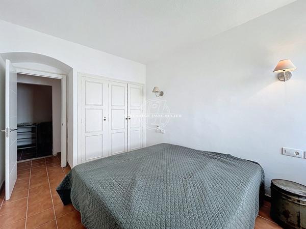 Roses – Somptueuse villa vue mer, 2ème ligne, plage 300m secteur prisé