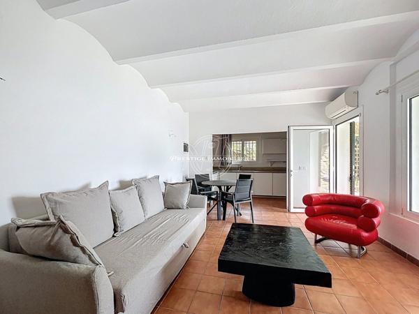 Roses – Somptueuse villa vue mer, 2ème ligne, plage 300m secteur prisé