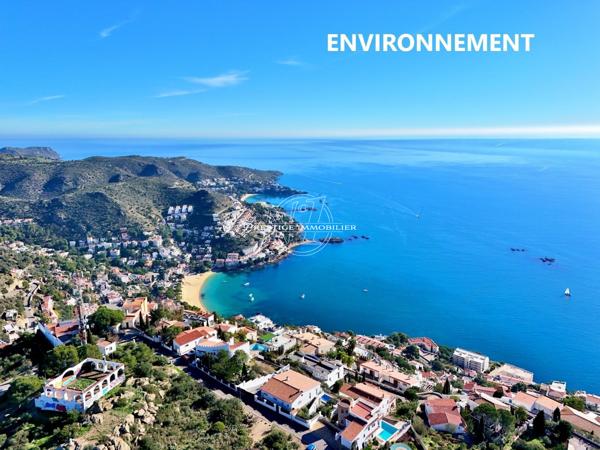 Roses – Somptueuse villa vue mer, 2ème ligne, plage 300m secteur prisé