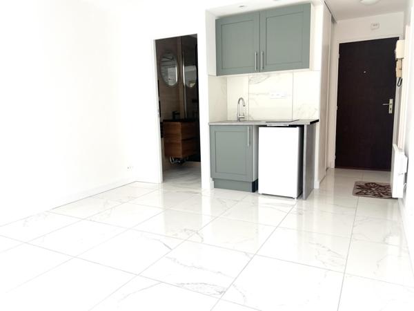 Appartement F2 à vendre  2 pièces - 30,33 m2 VILLERS LES NANCY - 54