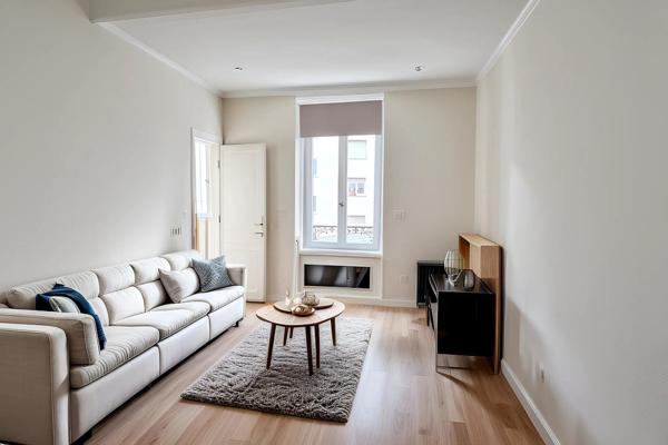 beau studio refait à neuf