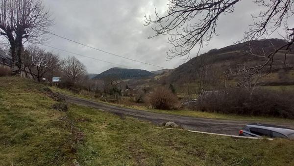 Maison de maître à vendre à Collandres dans le Cantal (15400), ref : FG/2472