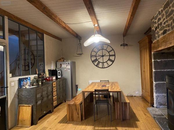Maison de maître à vendre à Collandres dans le Cantal (15400), ref : FG/2472