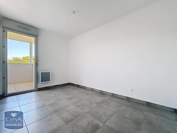 Appartement à louer 3 pièces 61.1m² Nîmes (30900)