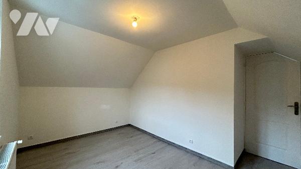 A VENDRE MAISON DE VILLE - SAINT-QUENTIN (02)