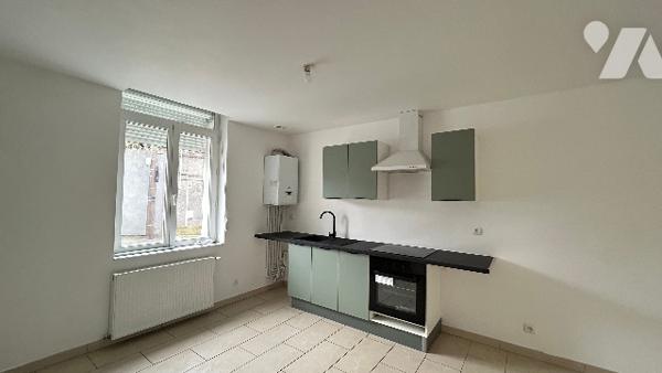 A VENDRE MAISON DE VILLE - SAINT-QUENTIN (02)