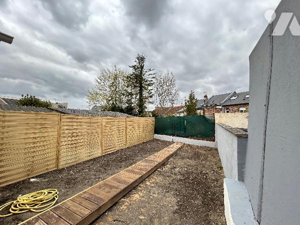 A VENDRE MAISON DE VILLE - SAINT-QUENTIN (02)