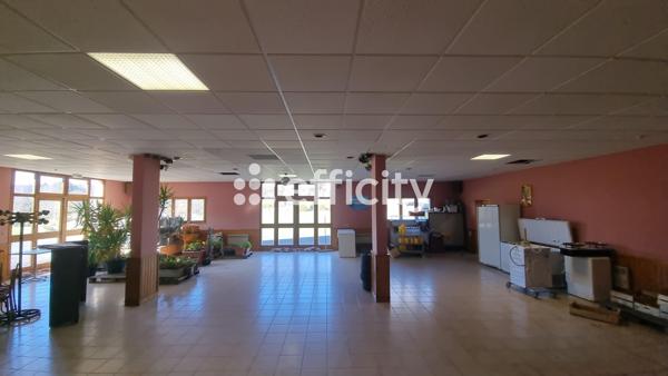 Local Commercial 22 pièces - 757 m² Exclusivité efficity