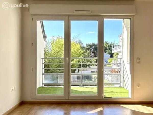 Appartement T3 58 m² avec balcon et box