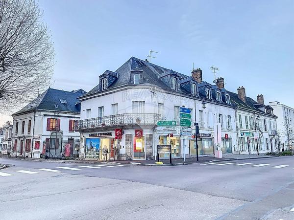 Immeuble à vendre - Sens, Yonne - 89