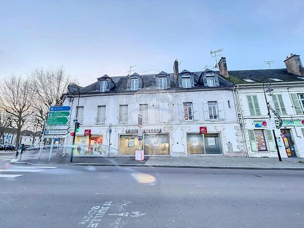 Immeuble à vendre - Sens, Yonne - 89