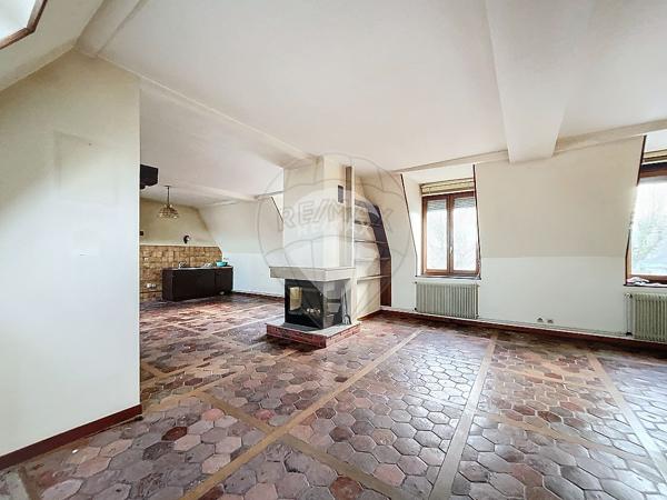 Immeuble à vendre - Sens, Yonne - 89